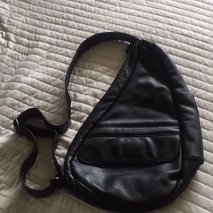 Black leather Ameribag